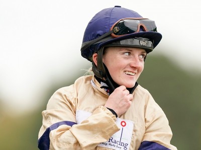 I'm blown away Hollie Doyle wins Sunday Times Sportswoman of ... Image 1